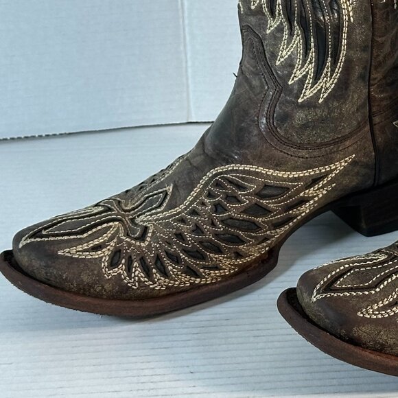 Corral Brown Heeled Boots with Embroidered Wings - Picture 14 of 16